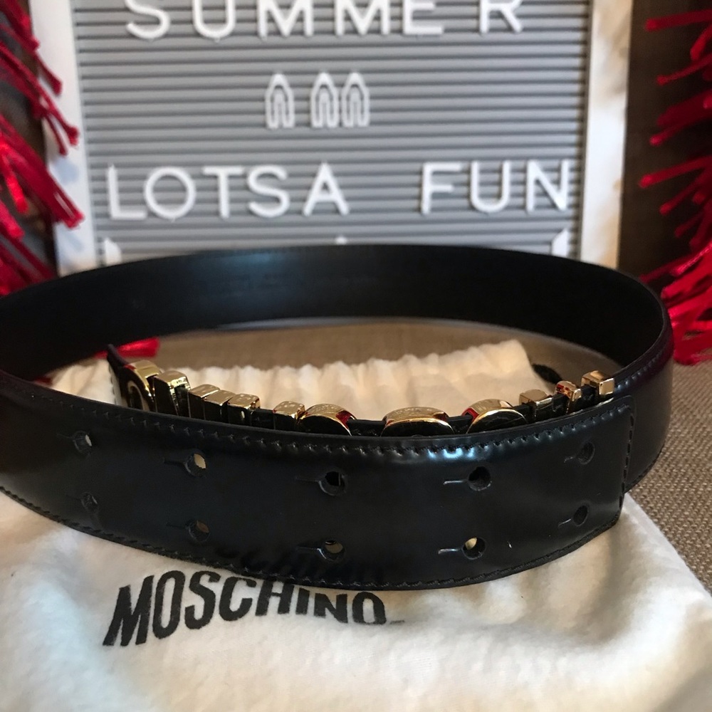 MOSCHINO Logo Leather Belt - Picture 9 of 10